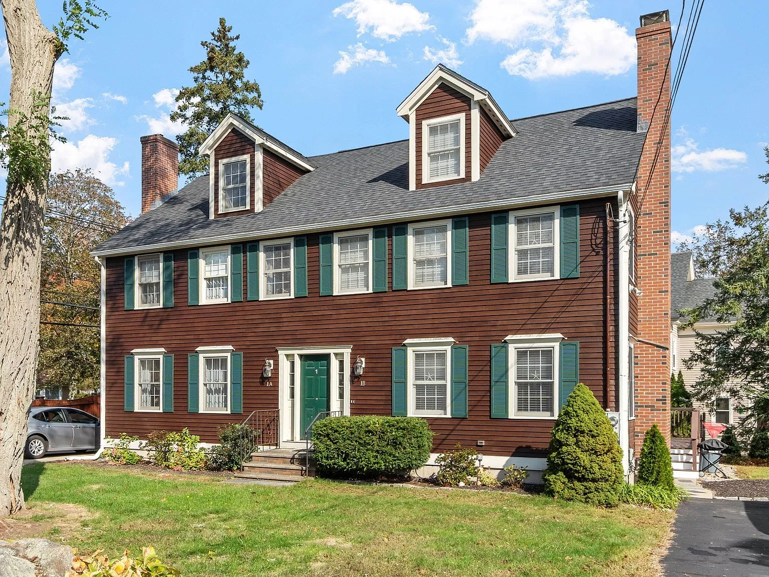 1B Greystone 00